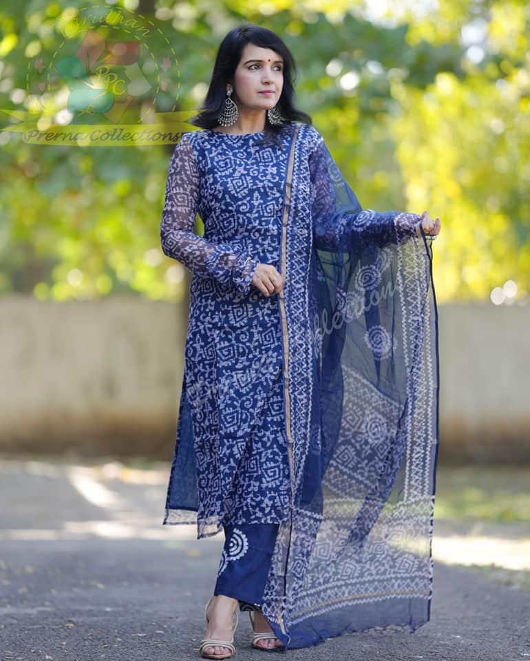 Ranjani Bagru Hand Block Kota Doria Golden Zari Border Suit Sets