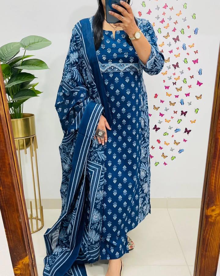 Mughal/Kalamkari Fusion Azrak bagru print kurti pant dupatta set